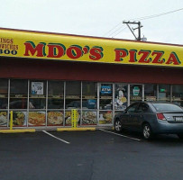 Mdo's Pizza outside