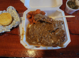 Juicy's Soul Food Cafe food