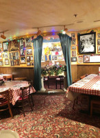 Buca Di Beppo Italian inside