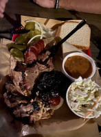 Harmon's Bbq food