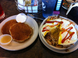 Briana's Pancake House food