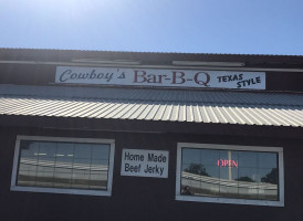 Cowboy's -b-que food