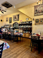 Pizzeria Rustica inside