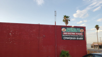 Arteaga's Mexican Food outside