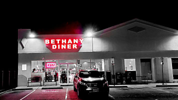 Bethany Diner outside