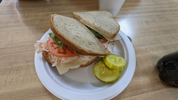 Lindinger's Deli Catering inside