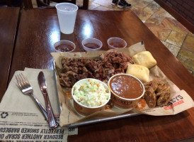 Dickey's Barbecue Pit food