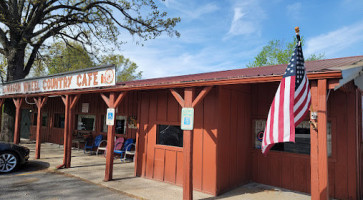 Wagon Wheel Country Cafe outside