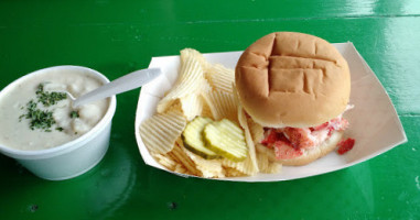 Chauncey Creek Lobster Pier food