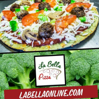 La Bella Pizza food