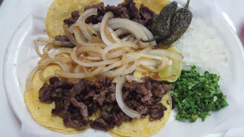 Taqueria Huentitan food