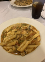 Ginno's Italian food