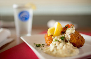 Cape Fear Seafood Company Porters Neck food