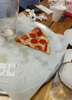 Avenue 3 Pizza Subs food