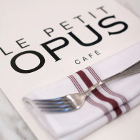 Le Petit Opus - Hotel Omni Mont-Royal food