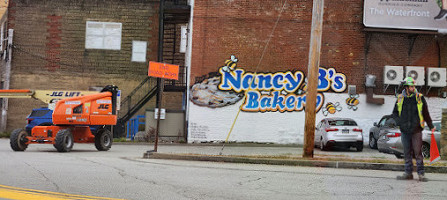 Nancy B's Bakery food