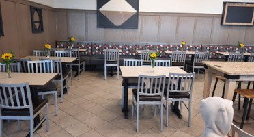 Chick-fil-a inside