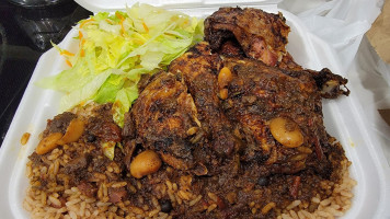 Donna's Caribbean food