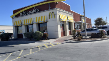 Mcdonald's outside