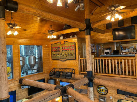 Dixie Saloon inside