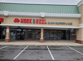 Hook Reel Cajun Seafood food