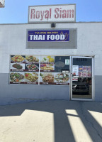 Royal Siam Cuisine Thai outside