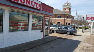 Snowflake Donuts inside