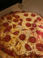 Martins Pizza food