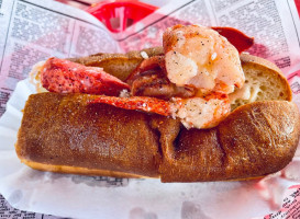 Lobster West food