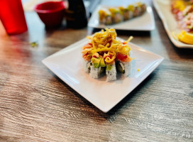 Umi Sushi food