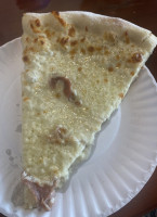 Hilo Pizza Company food