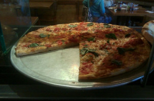 Mama's Brick Oven Pizzeria food