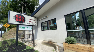 Ban Ban Asian Bistro food