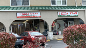 Pizza Star outside