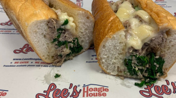 Lee's Hoagie House food