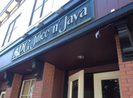 P.g.juice N' Java outside