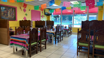 La Mexicana inside