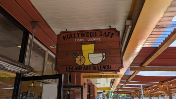 Hollywood Cafe food