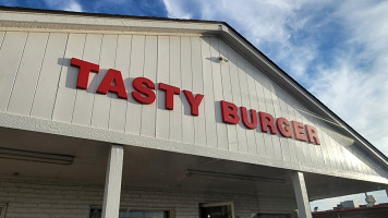 Tasty Burger food