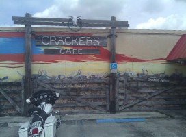 Cracker's Cafe inside