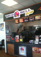 Taco Bell outside