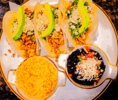 Cano's Mexican Grill food