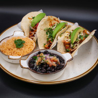 Cano's Mexican Grill food