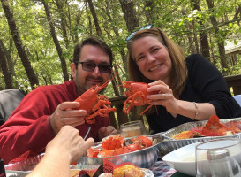 Clambakes Etc outside