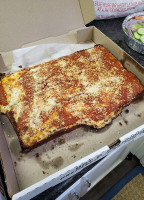 Dante's N.y. Style Pizza food