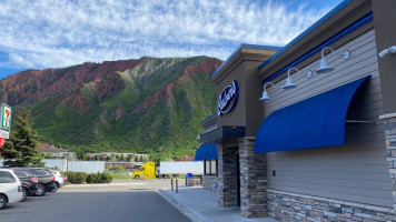 Culver’s outside