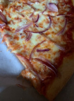 Melanzana Pizza food