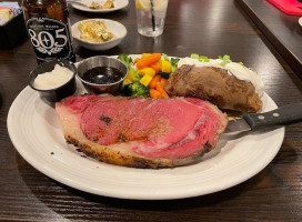 Bruce's Prime Rib And Spirits food