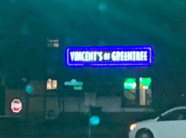 Vincent's Of Greentree food