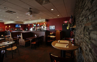 518 Grille inside